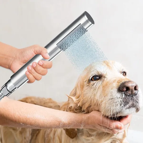 AOIIECES Dog Shower Attachment，Hand Held Shower Wand Dog Bathing Supplies，Pet Washing Grooming Supplies For Indoor And Outdoor Dog Bath ，Dog Washing Station For Home Shower Wand